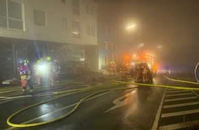 Feuerwehr Velbert: FW-Velbert: Kellerbrand sorgt für nächtlichen Sirenenalarm