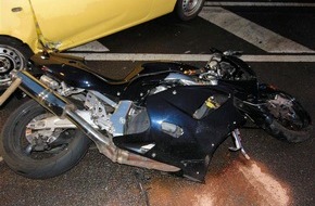 Polizeipräsidium Westpfalz: POL-PPWP: Kaiserslautern: Motorradfahrer bei Unfall schwer verletzt