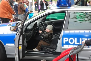 POL-H: Gemeinsame Pressemitteilung der Polizeidirektion Hannover und der Bundespolizeidirektion Hannover  &quot;Polizei erleben&quot; auf dem Ernst-August-Platz  Landes- und Bundespolizei freuen sich auf 40 000 Besucher