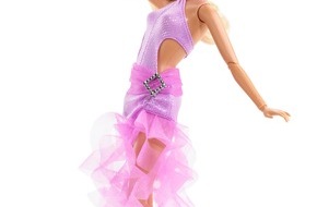 Mattel GmbH: Eins, zwei, Cha cha cha... / Auch Barbie(R) ist im Tanzfieber 2012: Die Dancing with the Stars Collectors Barbies und die "Ich wäre gern...Tanz-Star Barbie" stürmen das Parkett (mit Bild)