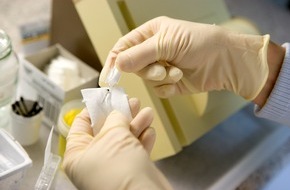 pharmaSuisse - Schweizerischer Apotheker Verband / Société suisse des Pharmaciens: Welt-Nieren-Tag 13. März 2014: Aktion in 23 Innerschweizer Apotheken (BILD/ANHANG)