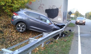 Polizeidirektion Landau: POL-PDLD: Offenbach: 28. Oktober 2017
Verkehrsunfallflucht auf der L509 bei Offenbach