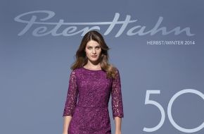 Peter Hahn GmbH: 50 Jahre Mode: Peter Hahn feiert in die Herbst/Winter-Saison 2014