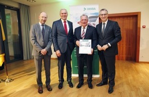 DEKRA SE: DEKRA Vision Zero Award 2019 - Sieben Jahre ohne Verkehrstote:
Auszeichnung für Stadt Lüdenscheid