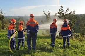 Freiwillige Feuerwehr Schalksmühle: FW Schalksmühle: Berufsfeuerwehrtag bei der Jugendfeuerwehr