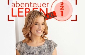 Kabel Eins: Frauenpower bei kabel eins: Kim Heinzelmann und Kathy Weber sorgen ab 12. Juni 2012 um 20.15 Uhr für informative Unterhaltung am Dienstagabend (BILD)