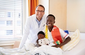 Helios Gesundheit: Nach 77 Operationen kann Samba aus dem Senegal wieder lachen