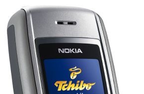 Tchibo GmbH: "Familienförderung": Tchibofonierer telefonieren jetzt kostenlos miteinander
