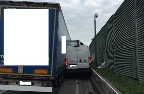 Verkehrsdirektion Mainz: POL-VDMZ: A63, Verkehrsunfall zwischen Sattelzug und Sprinter