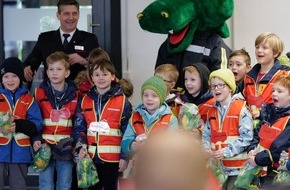 Feuerwehr Hattingen: FW-EN: Gründung der Hattinger Kinderfeuerwehr- Die Löschdrachen sind los