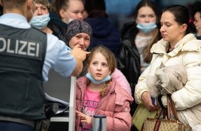 ZDF: "Flucht nach Deutschland": "ZDFzeit"-Doku über Hilfe, Hoffnung und Herausforderungen