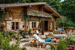 Ein einziges Date über fünf Tage? RTLZWEI startet Slow-Dating-Show "Let´s Love"