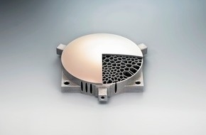 Messe Erfurt: Aus dem 3D-Drucker sicher in die Luft - Digitalisierung der AM-Prozesskette steht im Mittelpunkt des Forums Aerospace am Eröffnungstag der Rapid.Tech 3D