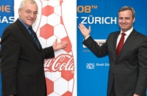 Coca-Cola Schweiz GmbH: Vertragsunterzeichnung zwischen der Stadt Zürich und Coca-Cola zur Aktivierung der Fanzone