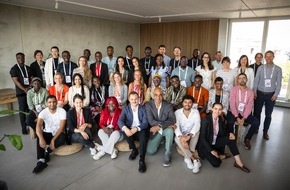 Deutschland - Land der Ideen: Afrikanisch-deutsches Young Leaders Programm AGYLE gestartet: 40 junge Führungskräfte erarbeiten in Berlin Lösungen für eine nachhaltige digitale Zukunft