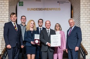 Edeka Südwest: Presse-Information: Edeka Südwest Fleisch erhält Bundesehrenpreis