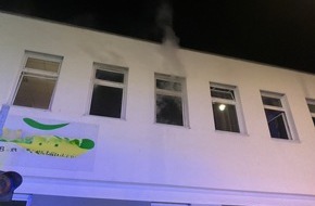 Feuerwehr Dortmund: FW-DO: Mobiliar brennt in Jugendhilfeeinrichtung