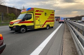 Feuerwehr Dresden: FW Dresden: Verkehrsunfall auf der BAB 4
