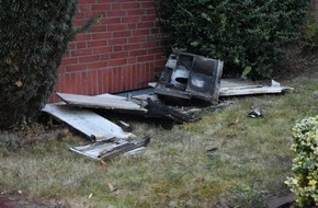 Kreisfeuerwehrverband Segeberg: FW-SE: Küchenbrand im Mehrfamilienhaus