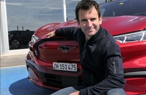 Ford Motor Company Switzerland SA: Le pilote automobile Romain Dumas et sa nouvelle Ford Mustang Mach-E