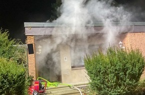 Feuerwehr Dortmund: FW-DO: Zimmerbrand in der Südbecke in Brechten