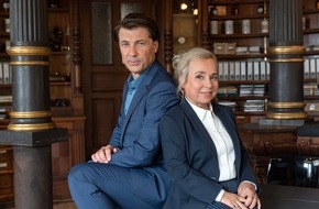 Wiedemann & Berg: „Endlich Freitag im Ersten“: Drehstart für zwei Filme der neuen ARD-Degeto-Reihe „Eva Schatz“ (AT) - ChrisTine Urspruch und Wolfram Grandezka drehen in Leipzig