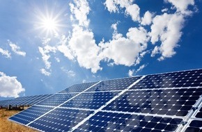 3M (Schweiz) GmbH: Mehr Licht dank Antireflex-Beschichtung / 3M steigert den Ertrag von Solaranlagen und Gewächshäusern