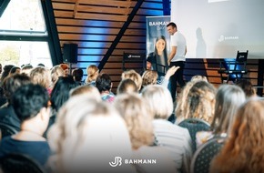 Bahmann Coaching GmbH: Gesunde Tauschgeschäfte: 8 Lebensmittel, die du jetzt ersetzen solltest, um problemlos Kalorien zu sparen