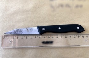 Bundespolizeidirektion Berlin: BPOLD-B: Restaurantmitarbeiter mit Messer bedroht
