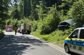 Feuerwehr Herdecke: FW-EN: Verkehrsunfall auf der Ender Talstra&szlig;e Stra&szlig;e - Fahrer leichtverletzt