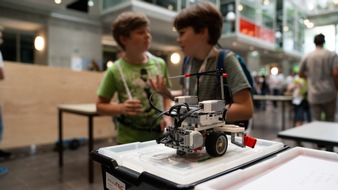 Berner Fachhochschule (BFH): Früh übt sich – mit Robotern auf Mission gegen den Fachkräftemangel