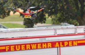 Freiwillige Feuerwehr Alpen: FW Alpen: Waldbrand in Veen