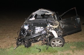 Polizeipräsidium Rheinpfalz: POL-PPRP: Pkw-Fahrer bei Unfall getötet