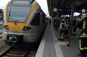 Feuerwehr Dortmund: FW-DO: Lokführer meldet Feuer im Regionalexpress - Feuerwehr löscht Kabelbrand am Hauptbahnhof