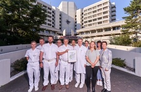 Presse- und Informationszentrum des Sanitätsdienstes der Bundeswehr: Kopf-Hals-Tumor-Zentrum Koblenz erfolgreich zertifiziert