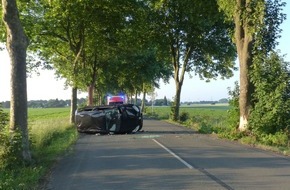 Polizei Minden-Lübbecke: POL-MI: Auto überschlägt sich