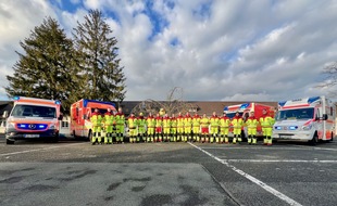 Feuerwehr Paderborn: FW Paderborn: NotSan Lehrgang absolviert Traumablock