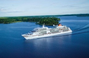 Hapag-Lloyd Kreuzfahrten GmbH: Berlitz Cruise Guide 2013: MS EUROPA verteidigt zum 13. Mal ihre Spitzenposition