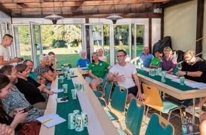 MDR Mitteldeutscher Rundfunk: MDR bringt „Hol dir deine Show!“ nach Niederstriegis – inklusive erster öffentlicher Redaktionskonferenz
