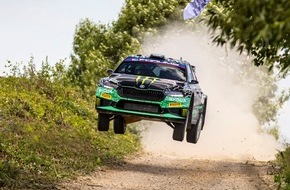 Skoda Auto Deutschland GmbH: Rallye Finnland: Škoda Fabia RS Rally2-Fahrer Oliver Solberg strebt WRC2-Führung an