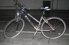 Polizeipräsidium Frankfurt am Main: POL-F: 090708 - 859 Frankfurt-Bahnhofsgebiet: Täter nebst hochwertigem Fahrrad nach Entreißediebstahl festgenommen