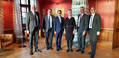 Greater Zurich Area AG: Greater Zurich Area und Kanton Tessin nehmen Beitrittsgespräche auf