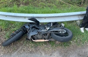Polizeidirektion Landau: POL-PDLD: Kradfahrerin bei Unfall verletzt