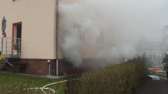 Feuerwehr Dortmund: FW-DO: 19.03.2017 - Feuer in Lindenhorst,
Kellerbrand sorgt für Großeinsatz