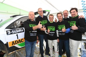 FABIANtastisch! Fabian Kreim und Frank Christian gewinnen ersten deutschen Meistertitel mit SKODA AUTO Deutschland (FOTO)
