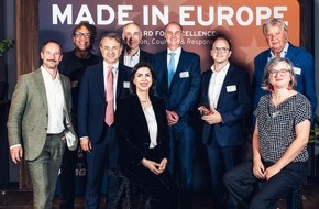 DUP UNTERNEHMER-Magazin: Made in Europe Award 2026: TK Elevator, Doctolib, Opel, Zum goldenen Hirschen Valley, PlanQC und Siemens Energy ausgezeichnet / Karlheinz K&ouml;gel f&uuml;r Lebenswerk geehrt / Stefan Aust h&auml;lt Laudatio
