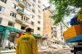 Help - Hilfe zur Selbsthilfe e.V.: Trauertag in Kyjiw nach massiven Luftangriffen / "Humanitäre Hilfe muss die Menschen schnellstmöglich erreichen"