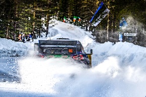 M-Sport Ford beendet erste Schnee-Rallye für den neuen Puma Hybrid Rally1 mit Gus Greensmith auf Rang fünf