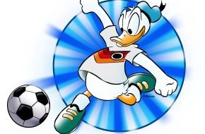 Bauer Media Group, TV Movie: Happy Birthday, Donald: Disneys Kult-Ente exklusiv im TV Movie-Interview und im WM-Trikot
