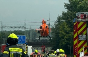 Feuerwehr Oberhausen: FW-OB: Schwerer Verkehrsunfall auf der A42 - Motorradfahrer verletzt